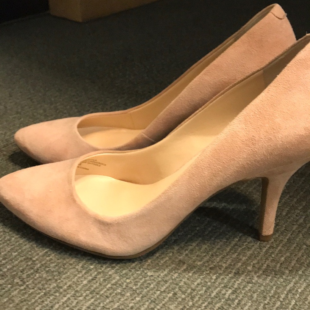 Blush INC pumps